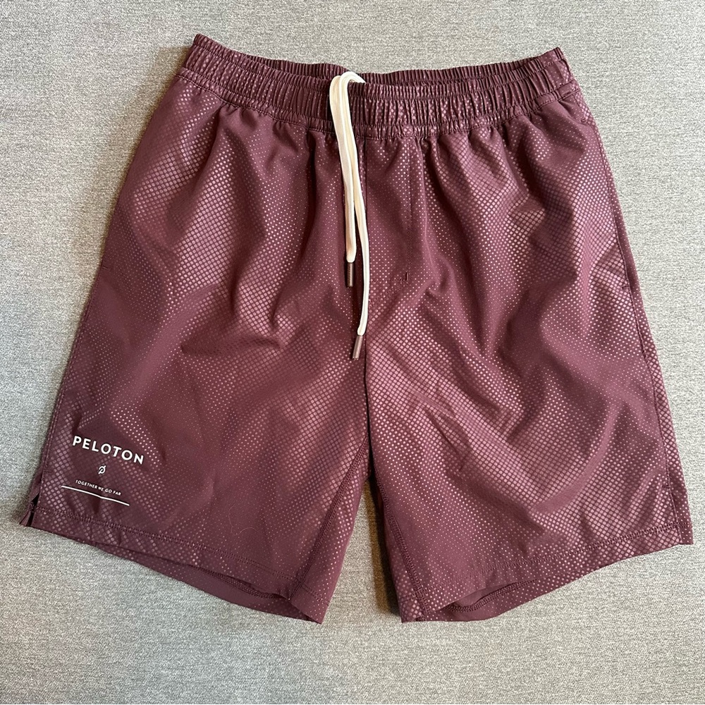 PELOTON Men’s Athletic Shorts with liner. Size M, like new!